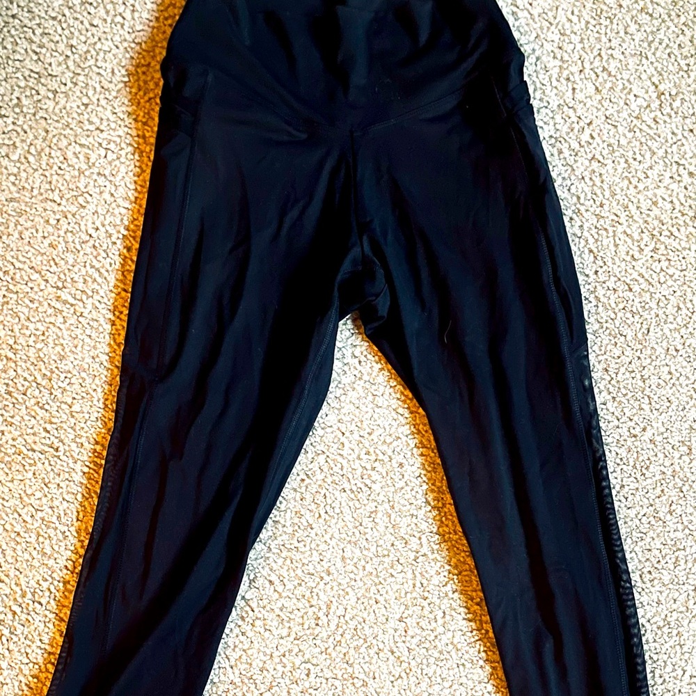 Victoria’s Secret PINK leggings